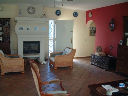Villa&nbsp;with&nbsp;3&nbsp;bedroom&nbsp;in&nbsp;town&nbsp;161497