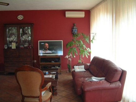 Villa&nbsp;with&nbsp;3&nbsp;bedroom&nbsp;in&nbsp;town,&nbsp;Spain&nbsp;161497