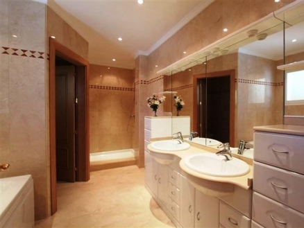 Malaga&nbsp;property&nbsp;|&nbsp;5&nbsp;bedroom&nbsp;Villa&nbsp;161641