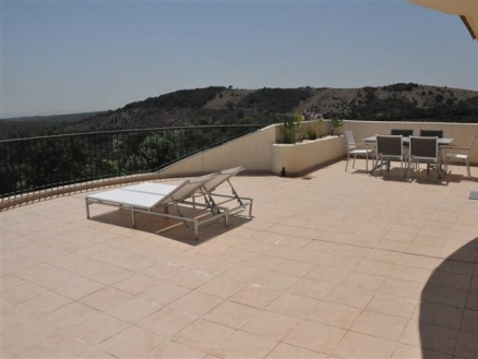 Sotogrande&nbsp;property:&nbsp;Apartment&nbsp;with&nbsp;2&nbsp;bedroom&nbsp;in&nbsp;Sotogrande,&nbsp;Spain&nbsp;162132