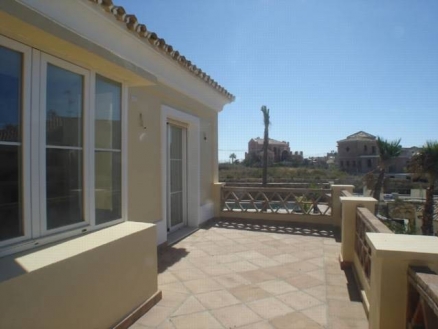 Villa&nbsp;for&nbsp;sale&nbsp;in&nbsp;town,&nbsp;Malaga&nbsp;162149
