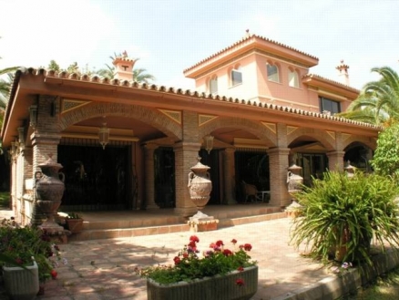 Villa&nbsp;for&nbsp;sale&nbsp;in&nbsp;town&nbsp;162632