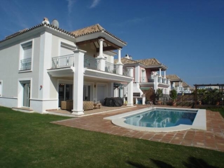 La&nbsp;Duquesa&nbsp;property:&nbsp;Villa&nbsp;for&nbsp;sale&nbsp;in&nbsp;La&nbsp;Duquesa&nbsp;162639