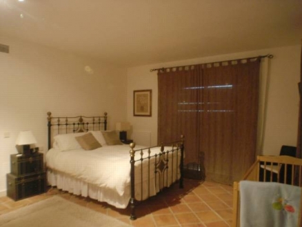 La&nbsp;Duquesa&nbsp;property:&nbsp;Villa&nbsp;with&nbsp;4&nbsp;bedroom&nbsp;in&nbsp;La&nbsp;Duquesa,&nbsp;Spain&nbsp;162639