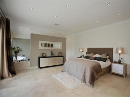 Villa&nbsp;in&nbsp;Malaga&nbsp;for&nbsp;sale&nbsp;163052