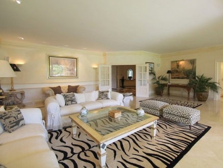 Villa&nbsp;with&nbsp;5&nbsp;bedroom&nbsp;in&nbsp;town&nbsp;163381