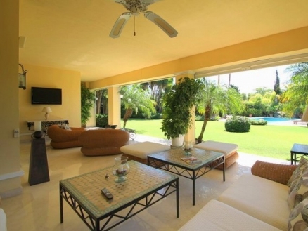Malaga&nbsp;property&nbsp;|&nbsp;5&nbsp;bedroom&nbsp;Villa&nbsp;163381