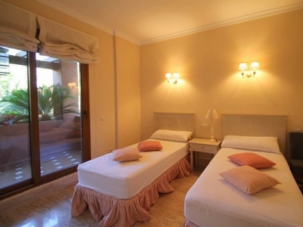 town&nbsp;Apartment&nbsp;163731