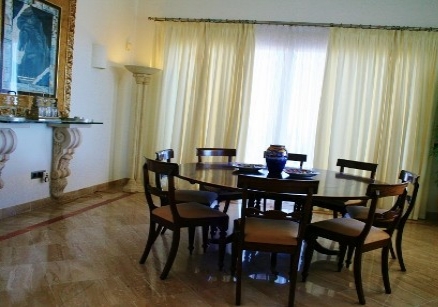 Benahavis&nbsp;property:&nbsp;Malaga&nbsp;property&nbsp;|&nbsp;5&nbsp;bedroom&nbsp;Villa&nbsp;163762