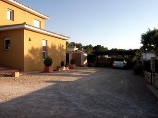 Ontinyent&nbsp;property:&nbsp;Villa&nbsp;for&nbsp;sale&nbsp;in&nbsp;Ontinyent,&nbsp;Spain&nbsp;164037