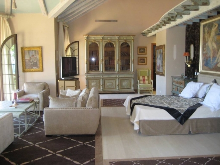 New&nbsp;Golden&nbsp;Mile&nbsp;property:&nbsp;Malaga&nbsp;property&nbsp;|&nbsp;8&nbsp;bedroom&nbsp;Villa&nbsp;164250