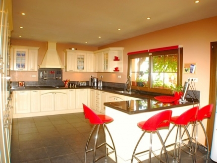 New&nbsp;Golden&nbsp;Mile&nbsp;property:&nbsp;Villa&nbsp;for&nbsp;sale&nbsp;in&nbsp;New&nbsp;Golden&nbsp;Mile,&nbsp;Malaga&nbsp;164432