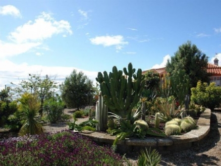 Villa&nbsp;with&nbsp;3&nbsp;bedroom&nbsp;in&nbsp;town,&nbsp;Spain&nbsp;164529