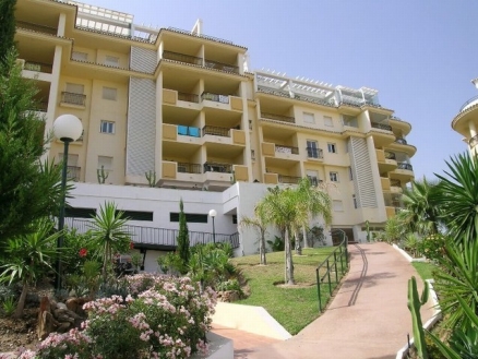 town&nbsp;Apartment&nbsp;165255