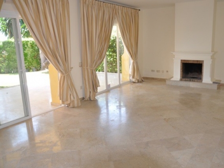 Villa&nbsp;with&nbsp;3&nbsp;bedroom&nbsp;in&nbsp;town,&nbsp;Spain&nbsp;165366