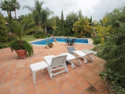 Benahavis&nbsp;property:&nbsp;Malaga&nbsp;property&nbsp;|&nbsp;5&nbsp;bedroom&nbsp;Villa&nbsp;165524