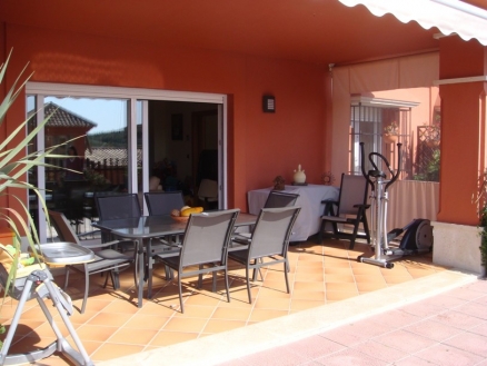 Villa&nbsp;with&nbsp;4&nbsp;bedroom&nbsp;in&nbsp;town&nbsp;165565