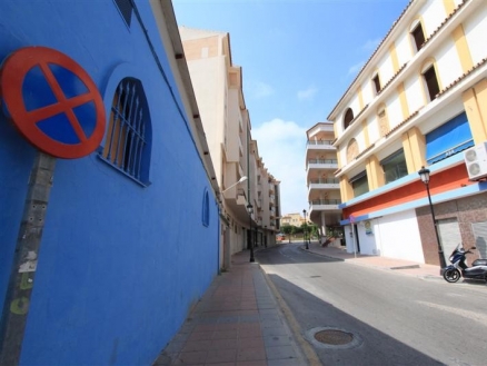 San&nbsp;Luis&nbsp;De&nbsp;Sabinillas&nbsp;property:&nbsp;Commercial&nbsp;with&nbsp;bedroom&nbsp;in&nbsp;San&nbsp;Luis&nbsp;De&nbsp;Sabinillas,&nbsp;Spain&nbsp;165572