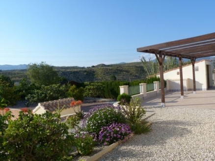 Busot&nbsp;property:&nbsp;Villa&nbsp;with&nbsp;2&nbsp;bedroom&nbsp;in&nbsp;Busot,&nbsp;Spain&nbsp;165574