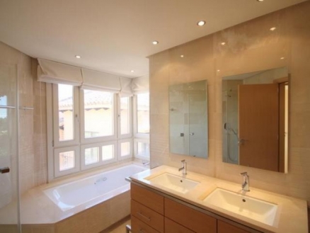 Malaga&nbsp;property&nbsp;|&nbsp;3&nbsp;bedroom&nbsp;Apartment&nbsp;165845