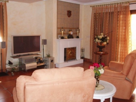 Villa&nbsp;for&nbsp;sale&nbsp;in&nbsp;town,&nbsp;Alicante&nbsp;165929