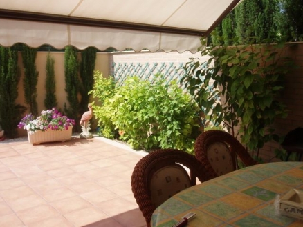 Alicante&nbsp;property&nbsp;|&nbsp;4&nbsp;bedroom&nbsp;Villa&nbsp;165929