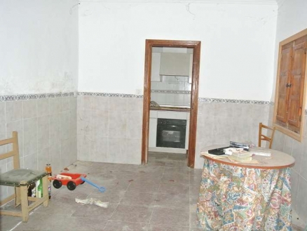 House with 3 bedroom in town, Spain 167839
