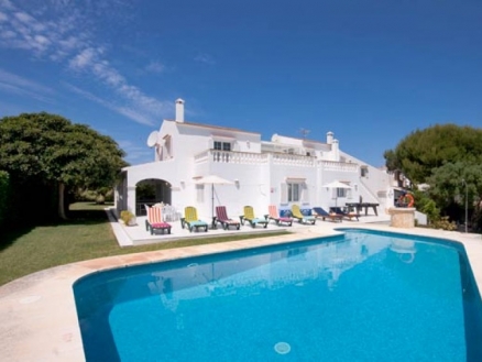 Villa for sale in town 167851