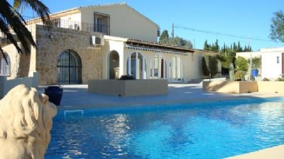Villa&nbsp;for&nbsp;sale&nbsp;in&nbsp;town&nbsp;168136