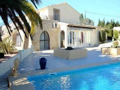 Villa for sale in town 168239