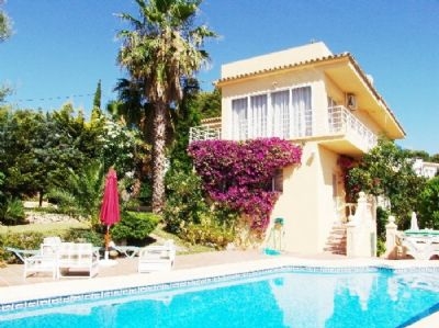 Villa for sale in town 168240