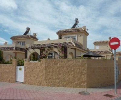Villa&nbsp;for&nbsp;sale&nbsp;in&nbsp;town,&nbsp;Spain&nbsp;168705