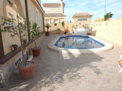 Villa&nbsp;with&nbsp;4&nbsp;bedroom&nbsp;in&nbsp;town&nbsp;168705