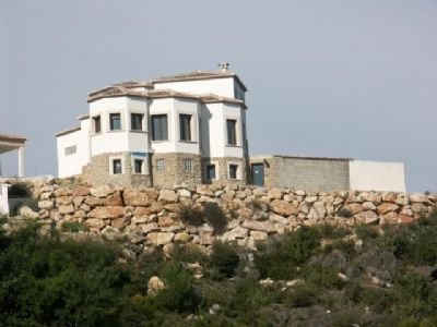 Villa for sale in town, Spain 169257