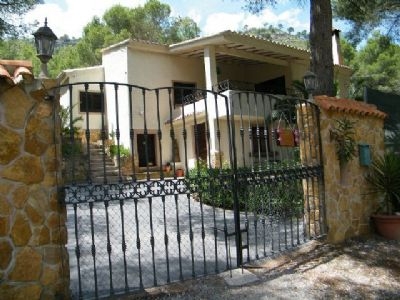 Villa&nbsp;for&nbsp;sale&nbsp;in&nbsp;town&nbsp;169275