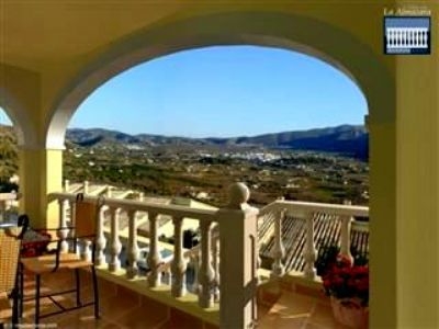 Jalon property: Townhome to rent in Jalon, Spain 169351
