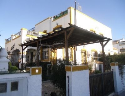 Los Montesinos property: Townhome for sale in Los Montesinos 169892