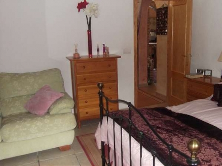 province Villa 171025