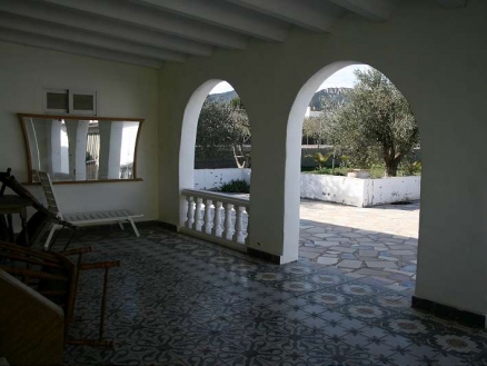 Villa with 5 bedroom in town 171054