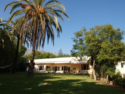 Malaga&nbsp;property&nbsp;|&nbsp;5&nbsp;bedroom&nbsp;Villa&nbsp;171475