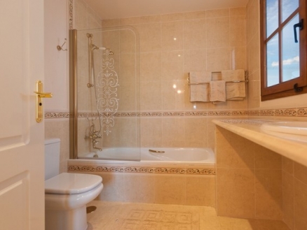 Estepona property: Villa for sale in Estepona, Spain 171531