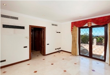 New Golden Mile property: Malaga property | 5 bedroom Villa 171548