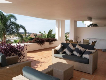 Aloha property: Apartment for sale in Aloha, Spain 171619