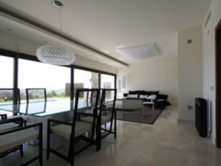 Malaga&nbsp;property&nbsp;|&nbsp;4&nbsp;bedroom&nbsp;Villa&nbsp;171622