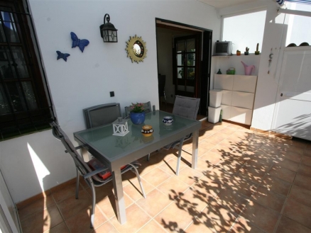 town Apartment 171675