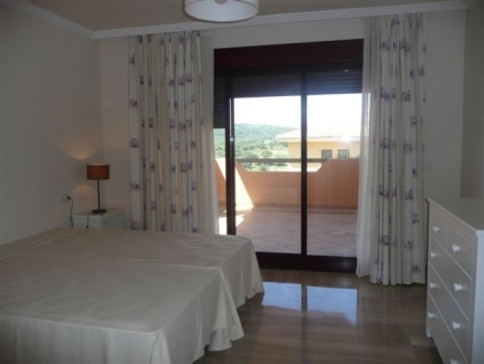 Sotogrande&nbsp;property:&nbsp;Apartment&nbsp;for&nbsp;sale&nbsp;in&nbsp;Sotogrande,&nbsp;Spain&nbsp;171697