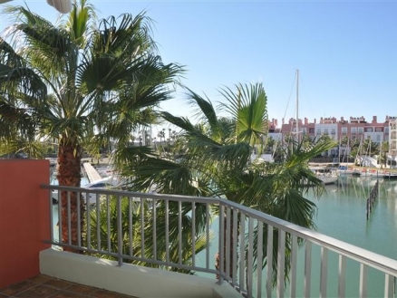 Sotogrande&nbsp;property:&nbsp;Cadiz&nbsp;Apartment&nbsp;171698