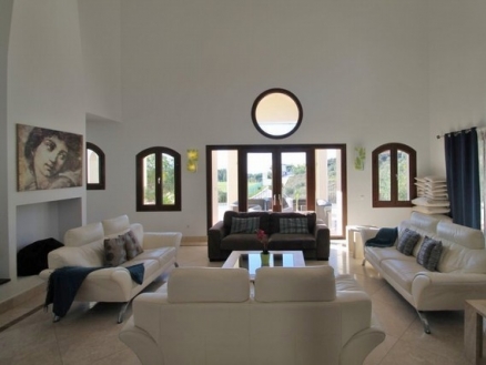 Benahavis&nbsp;property:&nbsp;Malaga&nbsp;property&nbsp;|&nbsp;5&nbsp;bedroom&nbsp;Villa&nbsp;171911