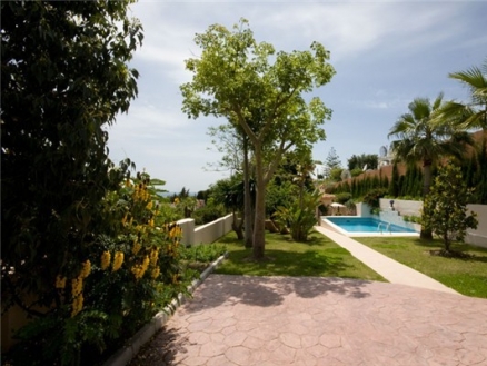 Estepona property: Villa for sale in Estepona, Malaga 171951