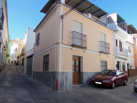 Coin property: Townhome for sale in Coin 172275